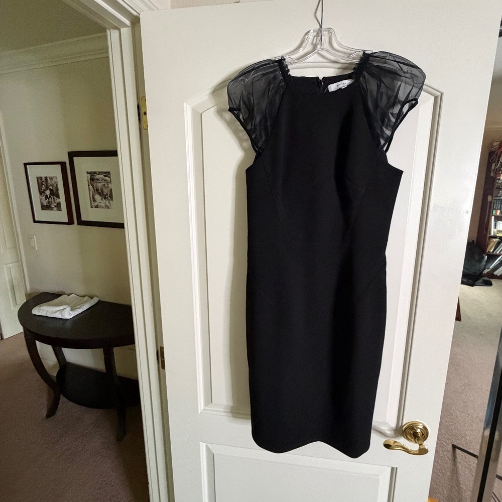 Reiss black cocktail sheer puff cap sleeves Size 6 US